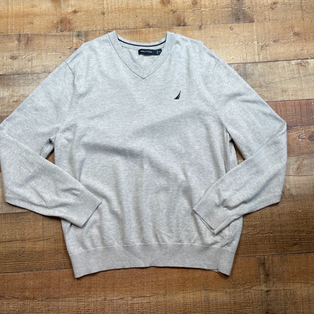 Men's Gray Nautica V-neck Sweater size XL